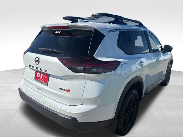 Photo of 2025 Everest White P Nissan Rogue