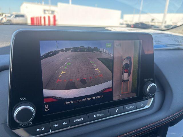 Photo of 2025 Everest White P Nissan Rogue