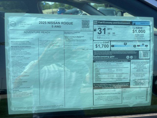 Photo of 2025 Scarlet Ember Nissan Rogue