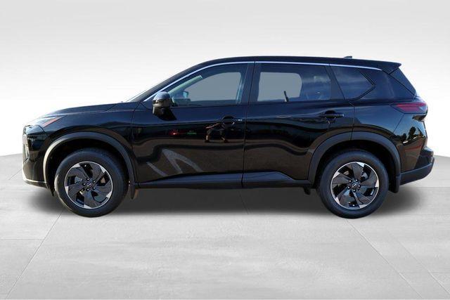 Photo of 2025 Black Nissan Rogue