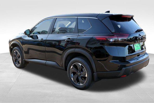 Photo of 2025 Black Nissan Rogue