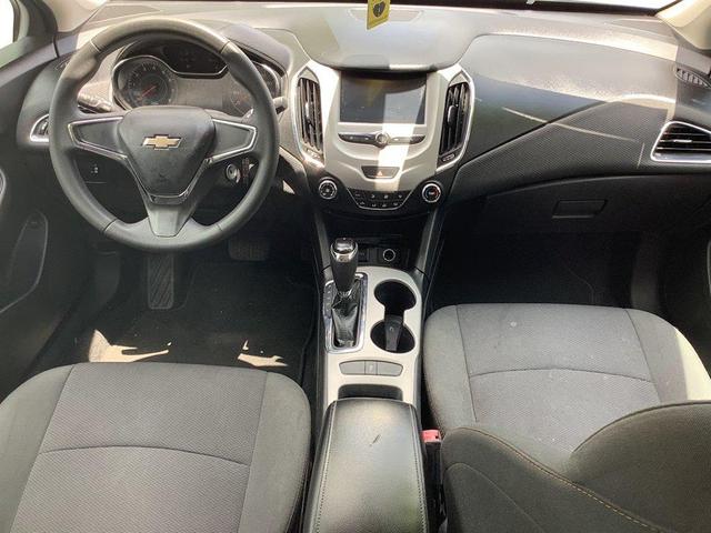 Photo of 2017 Arctic Blue Metallic Chevrolet Cruze