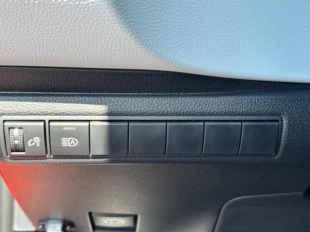 Photo of 2025 0y8 Toyota Corolla