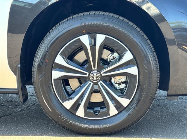 Photo of 2024 Elemental Silver Metallic Toyota bZ4X