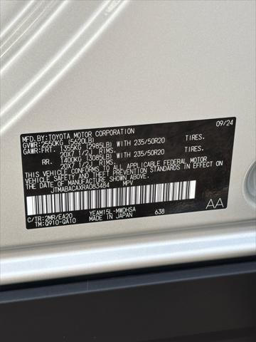 Photo of 2024 Elemental Silver Metallic w/Black Roof Toyota bZ4X