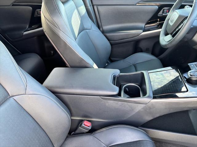 Photo of 2024 Elemental Silver Metallic w/Black Roof Toyota bZ4X