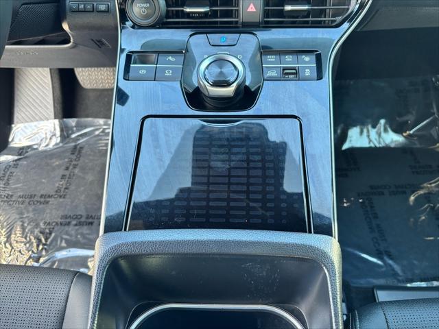 Photo of 2024 Elemental Silver Metallic w/Black Roof Toyota bZ4X