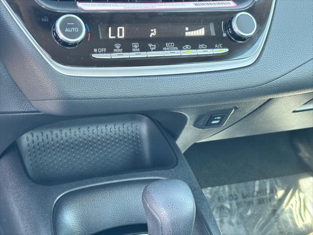 Photo of 2024 Midnight Black Metallic Toyota Corolla