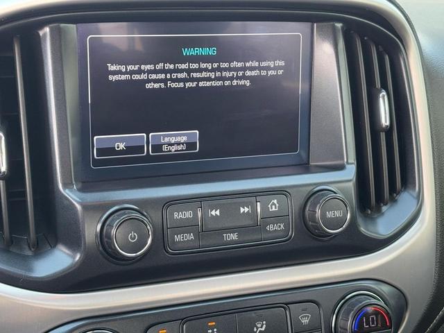 Photo of 2018 Summit White GMC Canyon