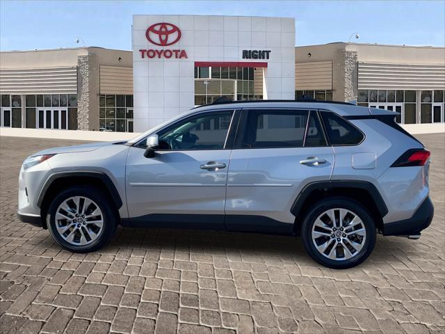 Photo of 2022 Silver Sky Metallic Toyota RAV4