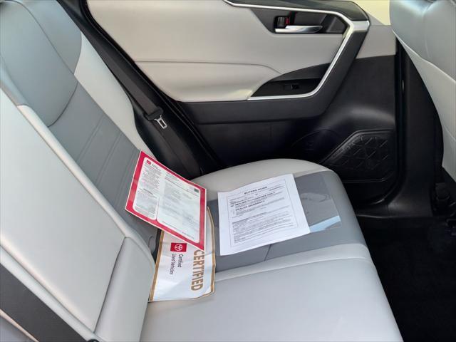 Photo of 2022 Silver Sky Metallic Toyota RAV4