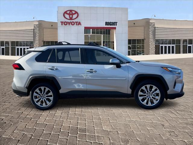 Photo of 2022 Silver Sky Metallic Toyota RAV4