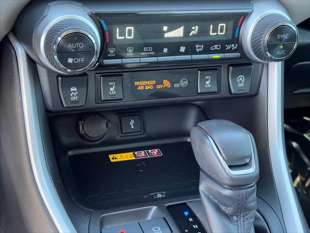 Photo of 2022 Silver Sky Metallic Toyota RAV4