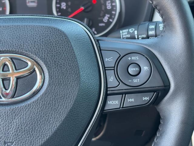 Photo of 2022 Silver Sky Metallic Toyota RAV4