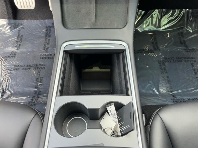 Photo of 2023 Pearl White Multi-Coat Tesla Model 3