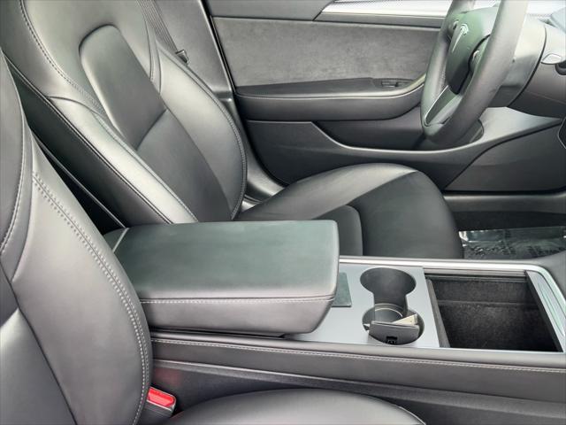 Photo of 2023 Pearl White Multi-Coat Tesla Model 3
