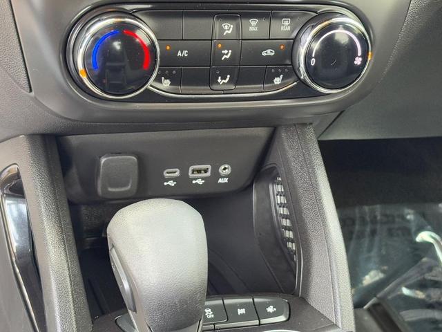 Photo of 2023 Summit White Chevrolet Trailblazer