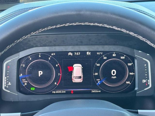 Photo of 2022 Platinum Gray Metallic Volkswagen Atlas