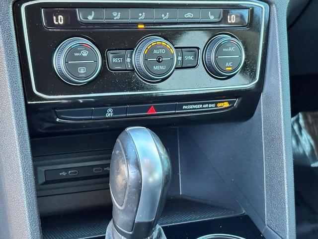Photo of 2022 Platinum Gray Metallic Volkswagen Atlas