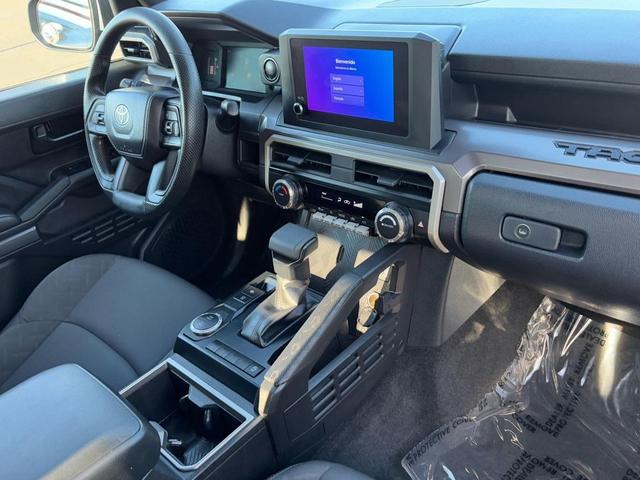 Photo of 2025 01l7 Toyota Tacoma