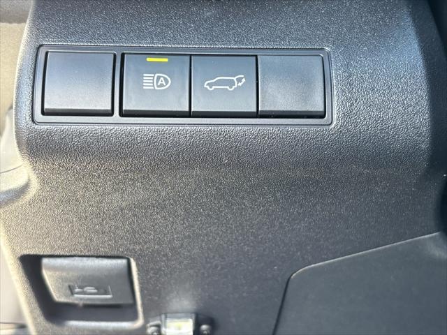 Photo of 2024 Wind Chill Pearl Toyota bZ4X