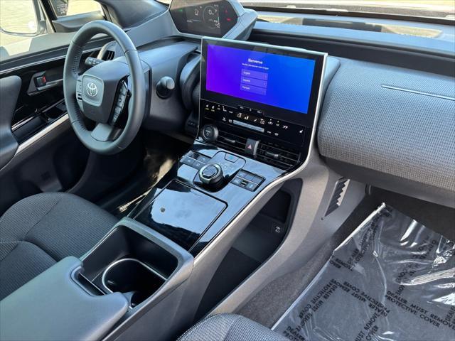 Photo of 2024 Wind Chill Pearl Toyota bZ4X