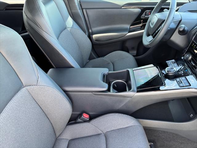 Photo of 2024 Wind Chill Pearl Toyota bZ4X