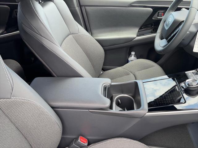 Photo of 2025 01j6 Toyota bZ4X
