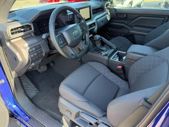 Photo of 2025 08w7 Toyota Tacoma
