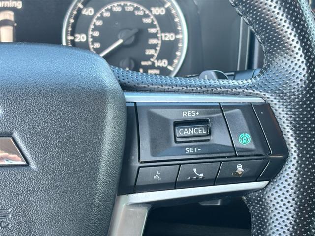 Photo of 2023 Cosmic Blue Metallic Mitsubishi Outlander