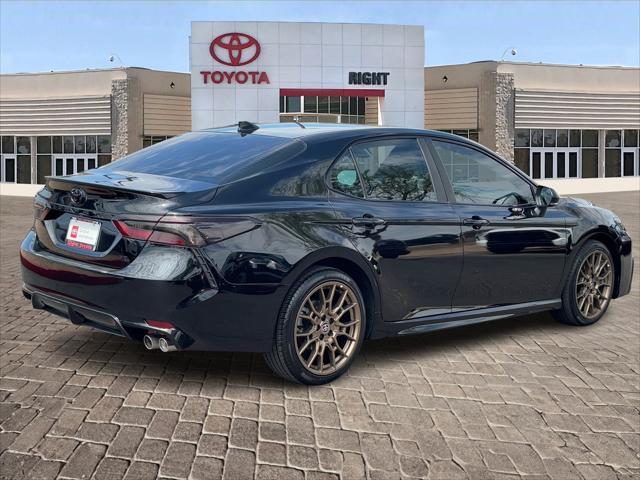 Photo of 2023 Midnight Black Metallic Toyota Camry