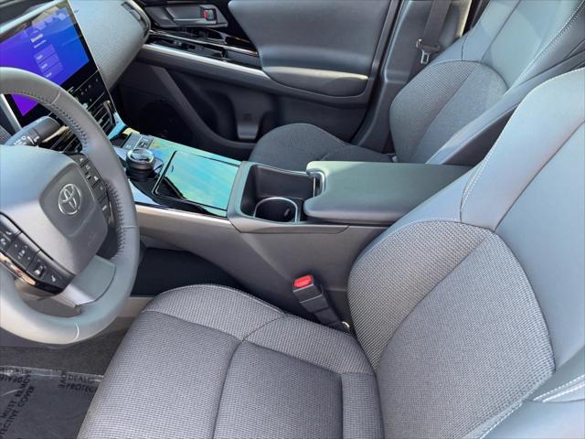 Photo of 2025 Elemental Silver Metallic Toyota bZ4X