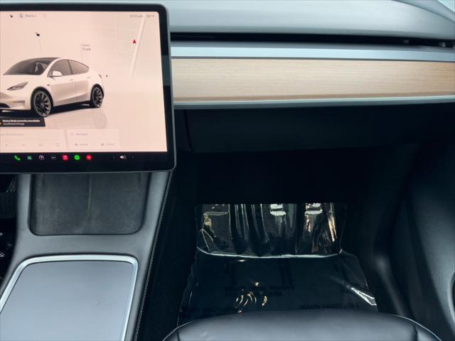 Photo of 2023 Pearl White Multi-Coat Tesla Model Y