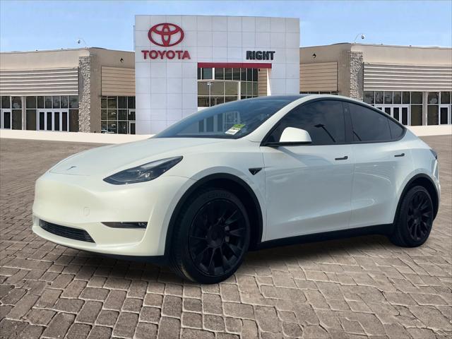 Photo of 2023 Pearl White Multi-Coat Tesla Model Y