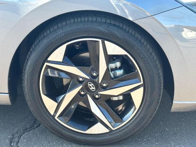 Photo of 2021 Fluid Metal Hyundai ELANTRA
