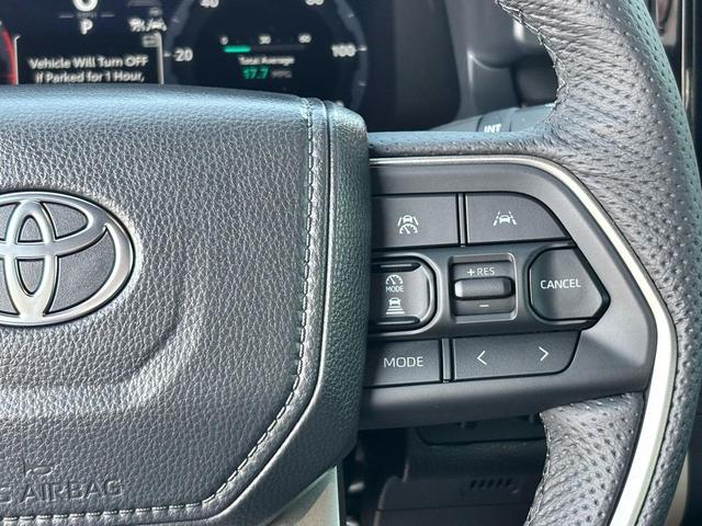 Photo of 2025 002 Toyota Tacoma