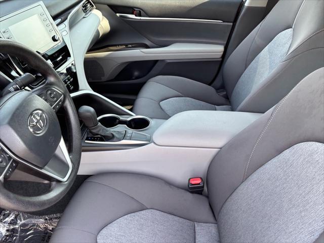 Photo of 2024 Ice Cap Toyota Camry