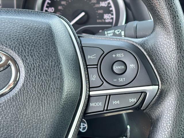 Photo of 2024 Ice Cap Toyota Camry
