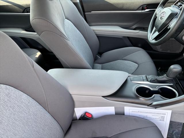Photo of 2024 Ice Cap Toyota Camry