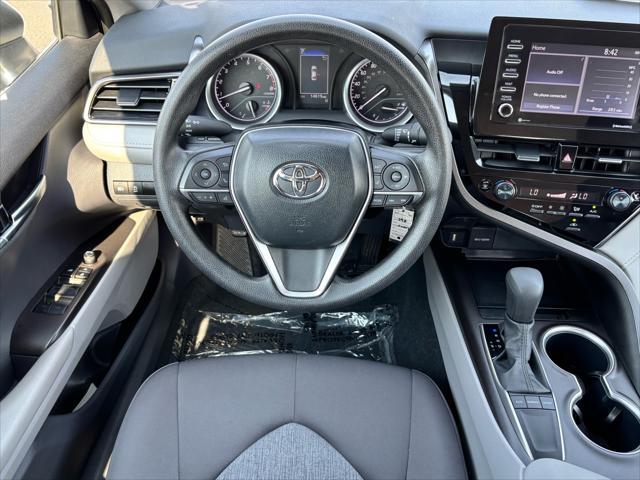 Photo of 2024 Ice Cap Toyota Camry