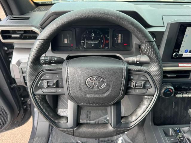 Photo of 2025 01l7 Toyota Tacoma