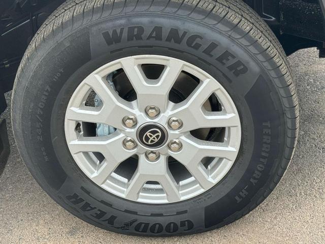 Photo of 2025 01l7 Toyota Tacoma