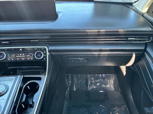 Photo of 2023 Cardiff Green Genesis GV80