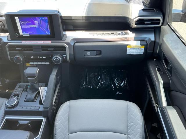 Photo of 2025 01l7 Toyota Tacoma