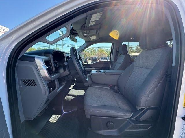 Photo of 2023 Oxford White Ford F-350
