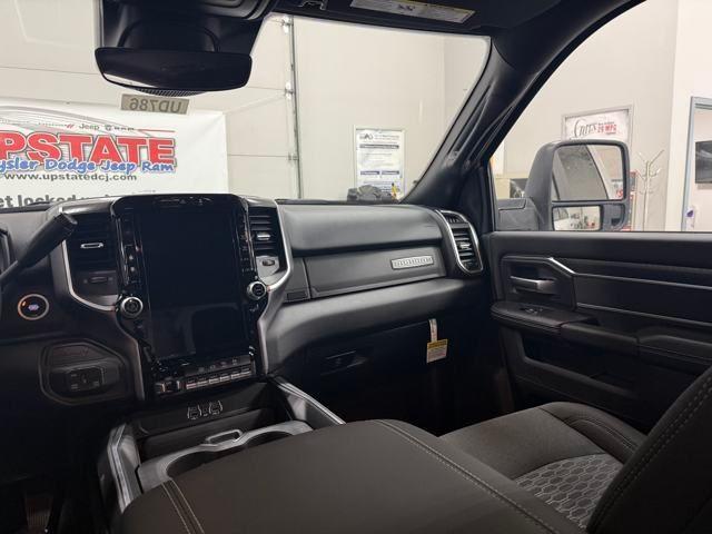 Photo of 2025 Bright White Clearcoat RAM 2500