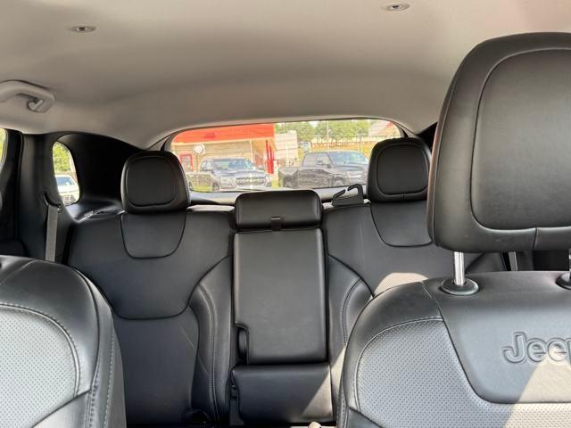 Photo of 2023 Diamond Black Jeep Cherokee