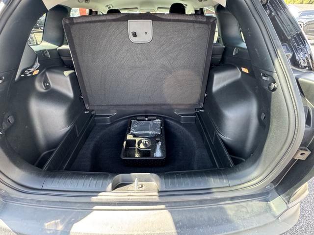 Photo of 2023 Diamond Black Jeep Cherokee