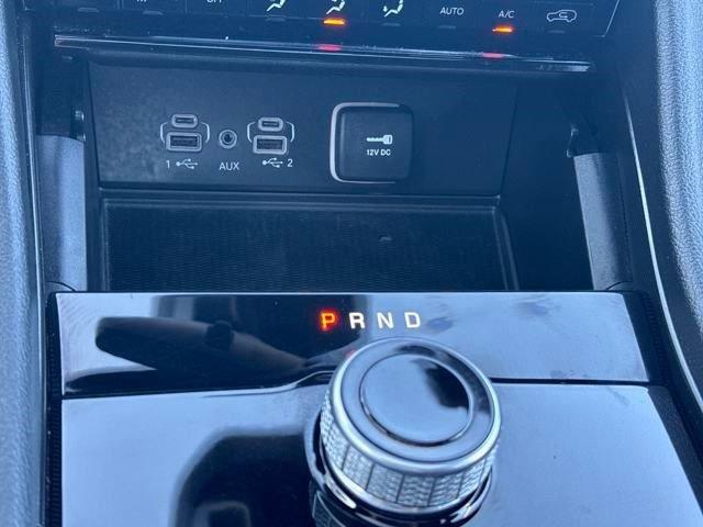 Photo of 2023 Diamond Black Jeep Grand Cherokee
