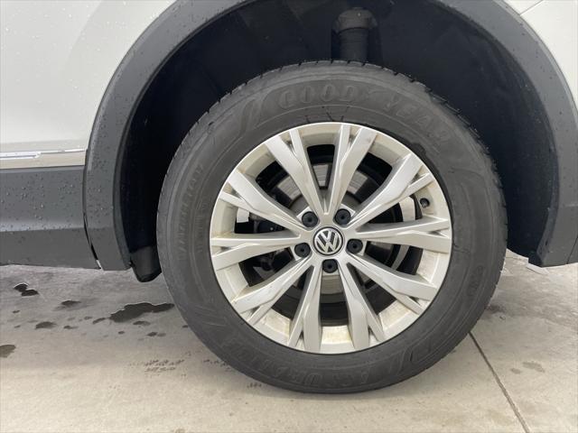 Photo of 2018 White Volkswagen Tiguan